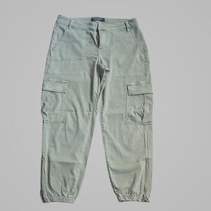 Liverpool Los Angeles Women's Sagebrush Green Cargo Jogger Pants Size 8/29